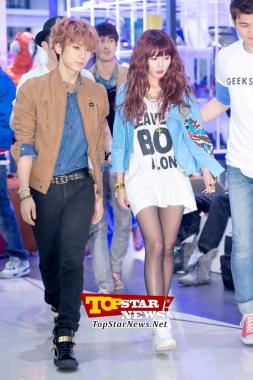 BEAST&apos;s Jang Hyun Seung-4minute&apos;s HyunA, ‘A fashionable entrance’…‘Open party for GEEKSHOP-the cafe & everything&apos; [KSTAR PHOTO]