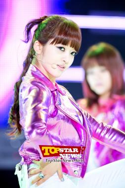 AOA&apos;s Chan Mi, ‘Charisma that captured the stage’  … Opening ceremony for &apos;MU:CON Seoul 2012&apos; [KPOP PHOTO]