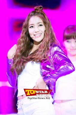 AOA Yu Na, ‘Her apple hair is the point’… Opening ceremony for &apos;MU:CON Seoul 2012&apos; [KPOP PHOTO]