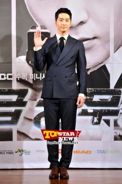 2PM 황찬성(Hwang Chan Sung), “연기 제일 잘하는 아이돌은 택연”… MBC 새 수목드라마 ‘7급 공무원’ 제작발표회 현장[KSTAR]