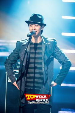 [HD포토] 씨엔블루(CNBLUE) 이정신, ‘여심 홀리는 훈남 미소’…MBC MUSIC ‘쇼챔피언’ 녹화 현장 [KPOP PHOTO]