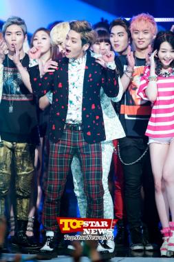 SHINee’s Jong Hyun, ‘Winners of the Triple Crown’…‘ Mnet M! Countdown [KPOP PHOTO]