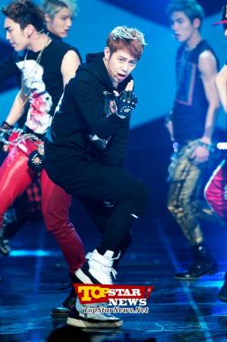 Tae Woon de SPEED, "Una poderosa actuación"… Mnet M! Countdown [KPOP PHOTO]