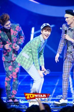 SHINee, "Posturitas"…Mnet M! Countdown [KPOP PHOTO]