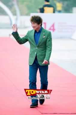 이영하(Lee Yeong Ha), ‘만나서 반가워요~’… ‘제14회 전주국제영화제’ 레드카펫 현장 [KSTAR PHOTO]