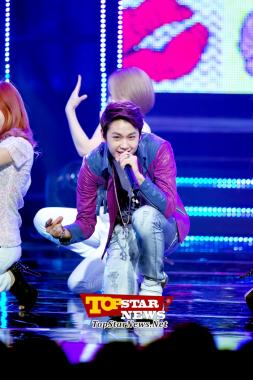 Il Hoon de BTOB, "Bonitos ojos"…Mnet M! Countdown [KPOP PHOTO]
