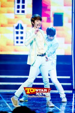 Sung Yeol de Infinite, "Trasmitiendo el mensaje con su dedo"…Mnet M! Countdown [KPOP PHOTO]