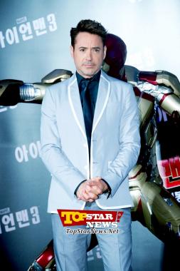 로버트 다우니 주니어 (Robert Downey Jr), ‘시선끄는 슈트 패션’ … 영화 ‘아이언맨3’  내한 기자회견 현장 [WSTAR PHOTO]