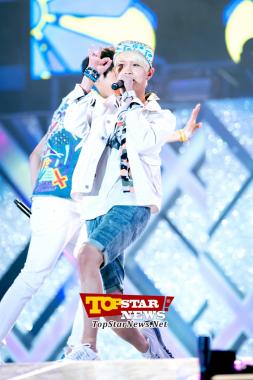 ZE:A’s Min Woo, ‘Seeing through his fingers’… ‘19th Dream Concert’ [KPOP PHOTO]