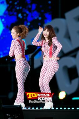 Girl’s Day’s Hyeri-Yoora, ‘A cute piece sign’… ‘19th Dream Concert’ [KPOP PHOTO]