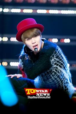 Taemin de SHINee, "Cantando apasionadamente"… MBC MUSIC "Show Champion" [KPOP PHOTO]