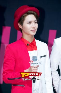 샤이니(SHINee) 태민, ‘포인트는 레드~’… 샤이니 ‘Why So Serious?’ 팬사인회 현장 [KSTAR PHOTO]