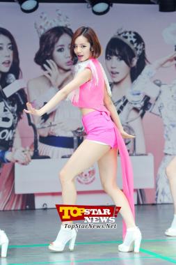 걸스데이(Girl&apos;s Day) 혜리, ‘귀여운 힙댄스’ …‘걸스데이 게릴라 콘서트’ 현장 [KPOP PHOTO]