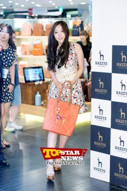 Apink’s Son Na Eun, ‘With her long, flowing hair’ …’Fan signing event for HAZZYS Accessories’ [KSTAR PHOTO]