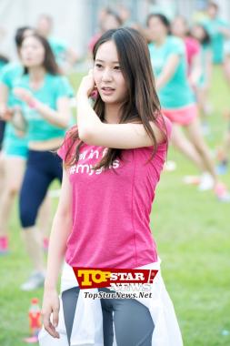 Krystal de f(x), "Contemplando lo que tiene que hacer" … Fiesta de entrenamiento de "My Girls" en Seúl [KSTAR PHOTO]