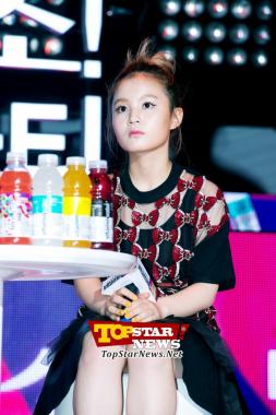 Lee Hi, ‘A cute, blank expression’ …‘Be Glaceau Party’ [KSTAR PHOTO]