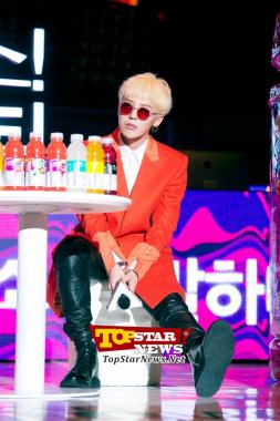 질문 생각하는 지드래곤(G-Dragon)…‘Be 글라소! 색다른 파티!’ 현장 [KSTAR PHOTO]