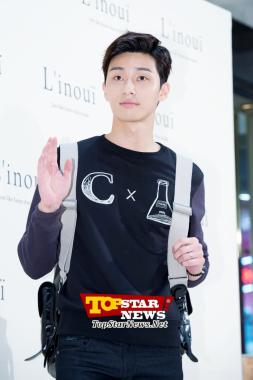 [HD] 박서준(Park Seo Jun), ‘귀여운 티셔츠도 잘어울려’ …‘리누이 입점 기념 행사’ 포토월 현장 [KSTAR PHOTO]