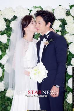 [HD] Ji Sung-Lee Bo Young, ‘A beautiful kiss on the cheek’ … Press conference for Ji Sung and Lee Bo Young’s wedding [KSTAR PHOTO]