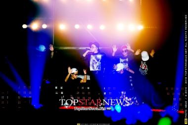 [HD] 화려한 조명과 함께 등장한 빅뱅(Bigbang) 지드래곤 …‘지마켓 스테이지6 콘서트’ 현장 [KPOP PHOTO]