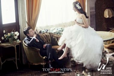 조진웅(Cho Jin Woong), &apos;카리스마&apos; 넘치는 웨딩화보 공개 &apos;11월 9일 결혼&apos;