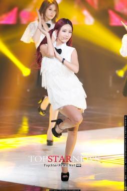 [HD] 티아라(T-ara) 큐리, ‘귀여운 양갈래머리’ …SBS MTV ‘더 쇼’ 녹화 현장 [KPOP PHOTO]