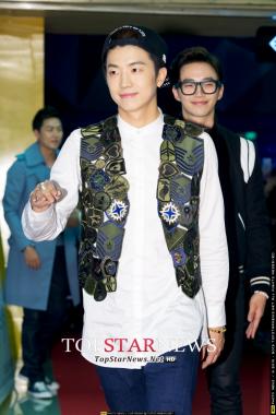 [HD] 투피엠(2PM) 우영, ‘달콤한 미소~’… 영화 ‘결혼전야’ VIP 시사회 현장 [KMOVIE PHOTO]