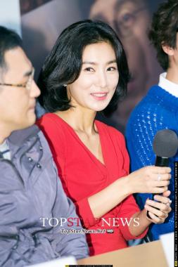 [HD] 김서형, ‘매력적인 눈빛’…  영화 ‘소설, 영화와 만나다’ 언론시사회 및 기자간담회 현장 [KMOVIE PHOTO]