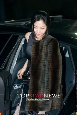 [HD포토] 이은우, ‘어깨에는 코트’ (청룡영화제)