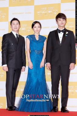 [HD Shin Dong Yeob-KARA-Seo In Guk, ชินดงยอบ-คูฮารา-ซออินกุกร่วมเดินพรมแดง &apos;2013 KBS Entertainment Awards&apos; พร้อมรับหน้าที่พิธีกรประจำงาน