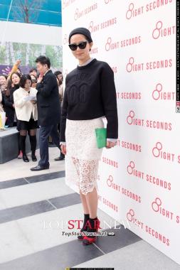 [HD포토] 김나영, ‘붉은 구두로 포인트 준 패션’ (에잇세컨즈 포토행사)