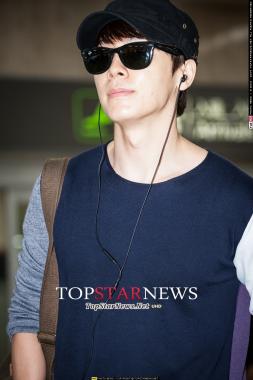 [HD포토] 슈퍼주니어-M 동해, &apos;터프한 입국&apos; (김포공항)