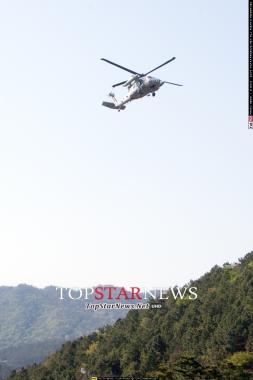 [HD포토] 착륙하는 해군 헬기 (세월호참사)
