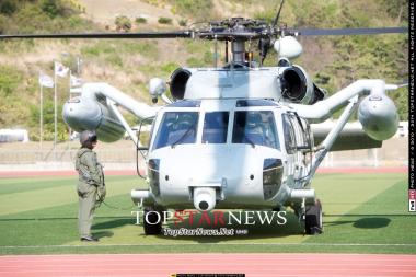 [HD포토] 이륙준비하는 UH-60 (세월호참사)