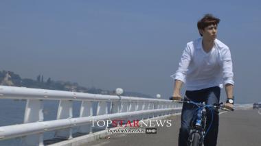 2PM 닉쿤, ‘일과 이분의 일의 여름’으로 중국서 인기