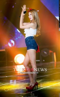 [HD포토] 베스티 다혜, ‘엄청난 다리 길이’ (더쇼)