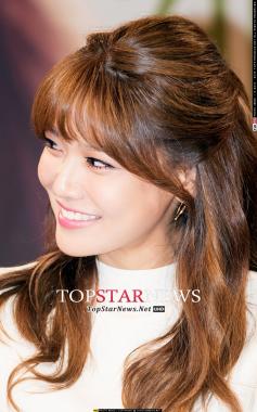 [HD포토] 소녀시대 수영, ‘즐거운 기자간담회~’ (내생에봄날)