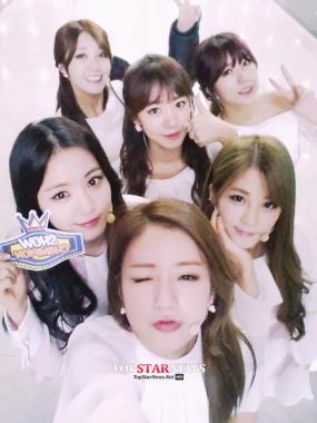 에이핑크(Apink), ‘여신’에서 ‘엽기’까지… "이렇게 망가져도 돼?"