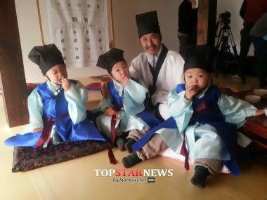 ‘슈퍼맨이 돌아왔다’ 삼둥이, ‘민속촌’서 ‘인기 폭발’… “또 보고 싶어”