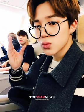방탄소년단(BTS) 지민-정국, ‘손가락 장난’으로 ‘케미 과시’… ‘귀여워’