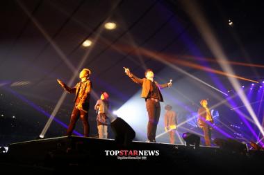 [UHD] 빅뱅 (BIGBANG) ‘도쿄 걸즈 콜렉션’ 압도적 무대, 4만여 관객 열광