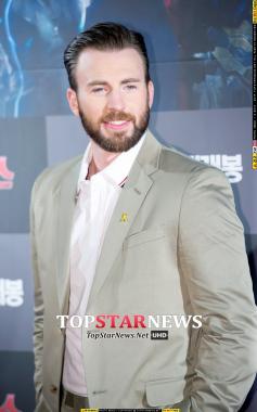 [HD포토] 크리스 에반스(Chris Evans), ‘캡틴의 훈훈한 미소’ (어벤져스2)