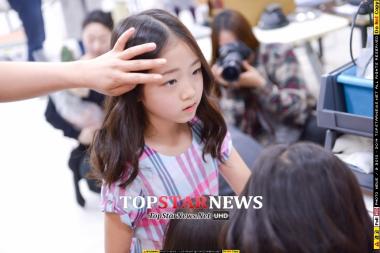 [스타24시] 삼윤이 자매 정세윤, ‘어머~ 인형이 따로 없네’