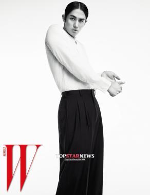 2AM 임슬옹, 매거진 ‘W Korea’ 화보서 야수의 눈빛 발산