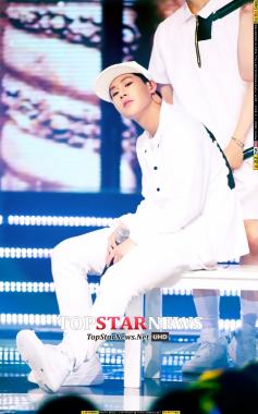 [HD포토] 몬스타엑스(MONSTA X) 주헌, 무대를 꽉 채우는 카리스마…‘시선 집중’ (쇼 챔피언)