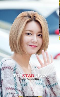 [HD포토] 소녀시대(SNSD) 수영, ‘클로즈업도 문제 없어’…‘완벽 미모’ (뮤직뱅크 출근길)