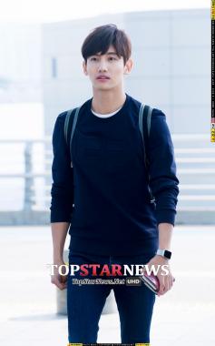 [HD포토] 동방신기(TVXQ) 최강창민, ‘여심을 사로잡는 깔끔한 패션’ (공항패션)