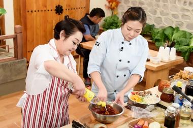 ‘마이 리틀 텔레비전’ 이혜정, 유희관이 극찬한 ‘매운 갈비찜’ 레시피 공개… ‘대박’