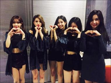 피에스타(FIESTAR), 1년만에 완전체 컴백 ‘활발한 활동 예고’