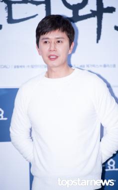 [HD포토] 김민종, ‘꽃중년의 미소’